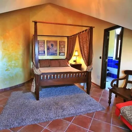 Casa Os Castelos Feriehus *